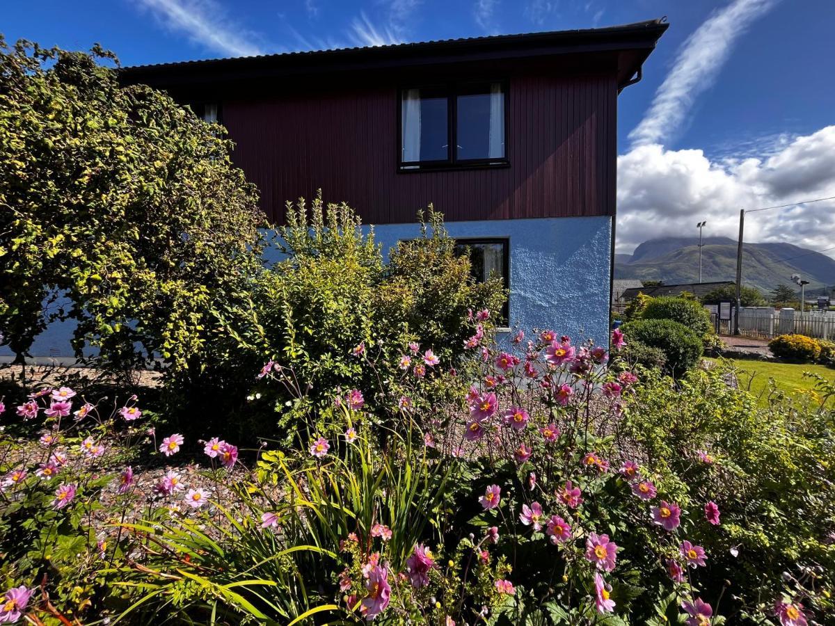 Snowgoose Apartments & Bunkhouse Fort William Exterior photo
